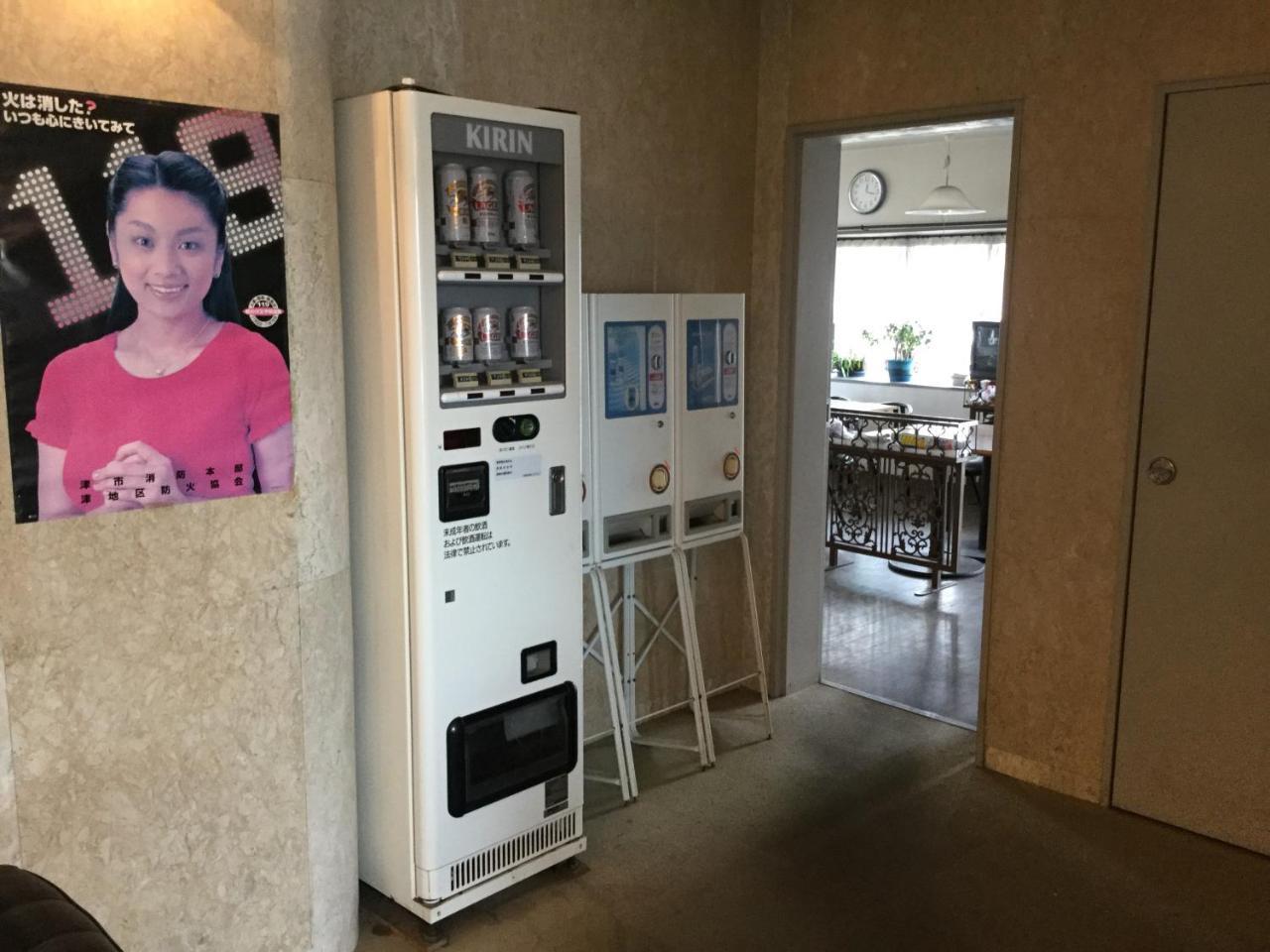 Business Hotel Minami 이와타 외부 사진