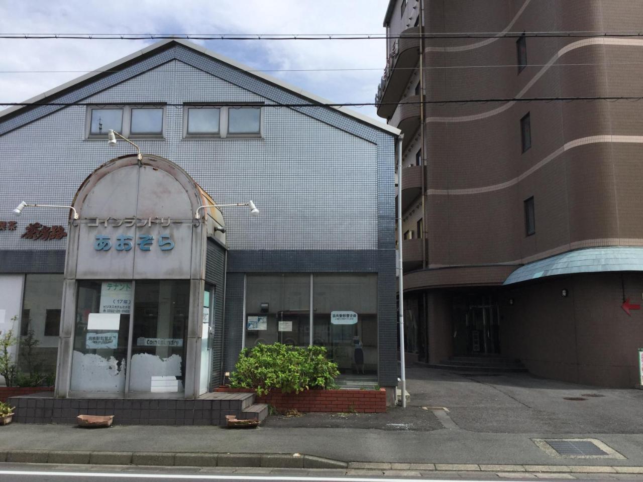 Business Hotel Minami 이와타 외부 사진